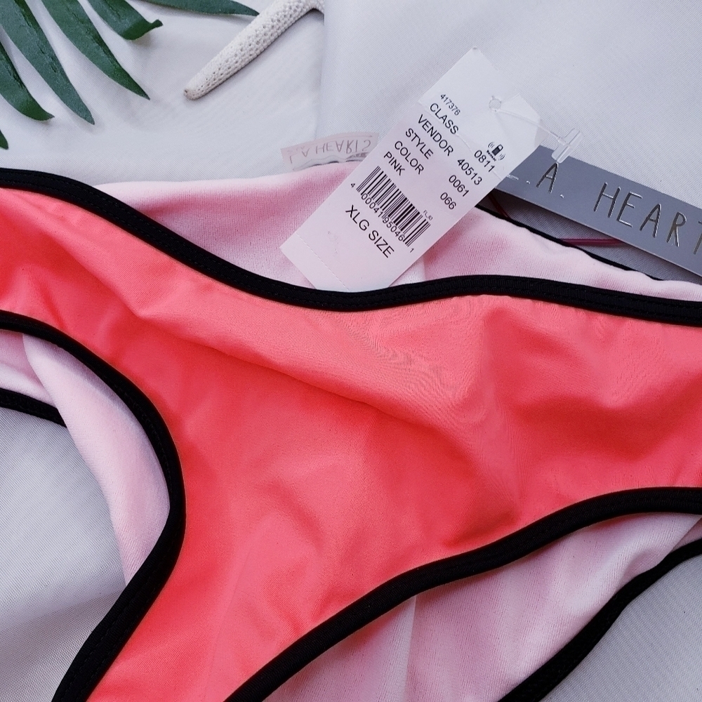 𝅺la Hearts Coral and White‎ Bikini Bottoms Size XL